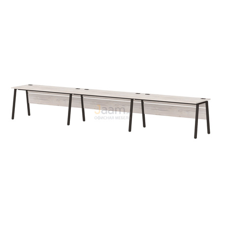 Мебель для персонала Линейный кластер на 3 рабочих места на металлокаркасе Т-152